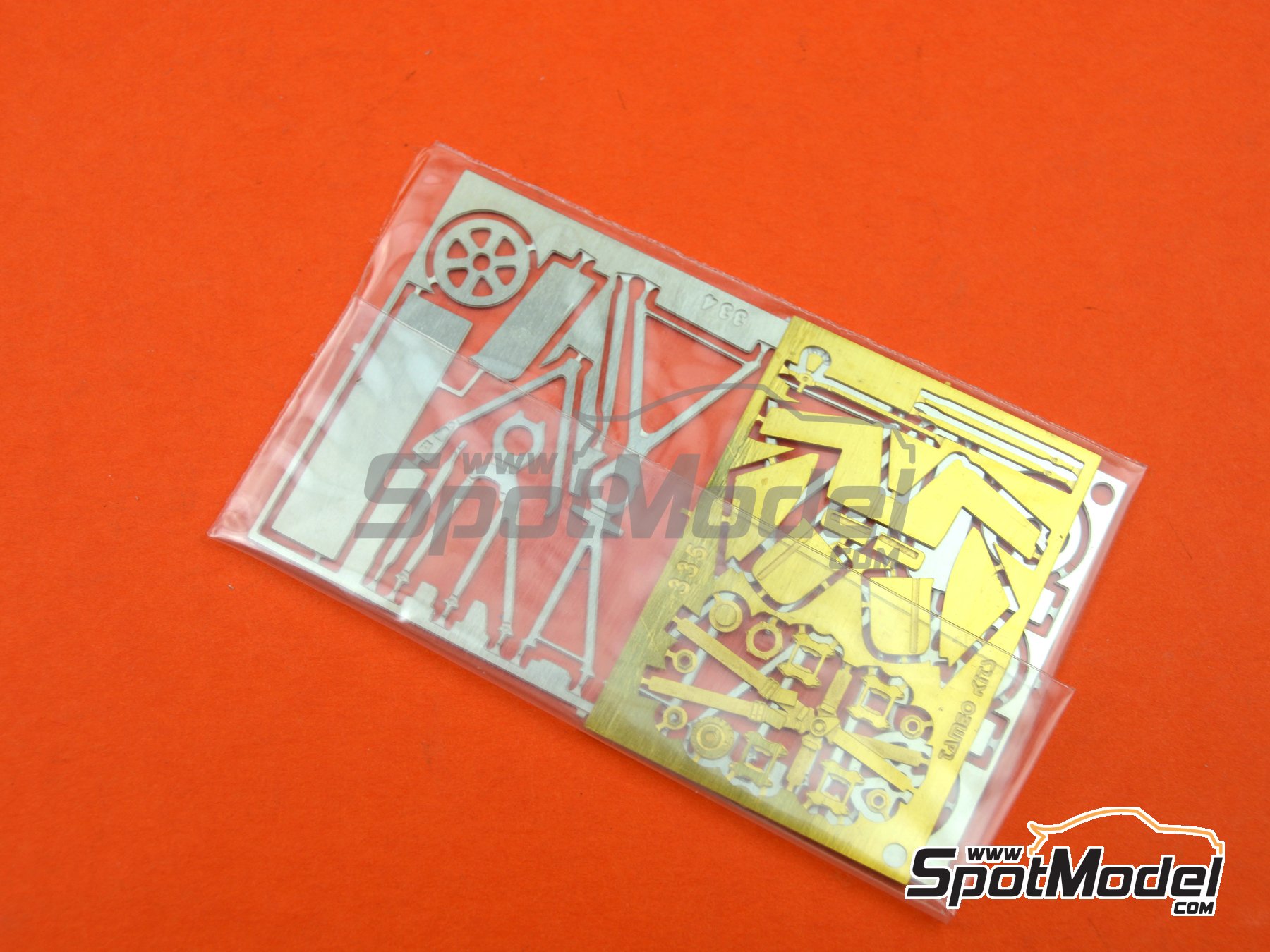 Tameo Kits TIK023 Car scale model kit 1/43 scale Lola Chevy T93 K